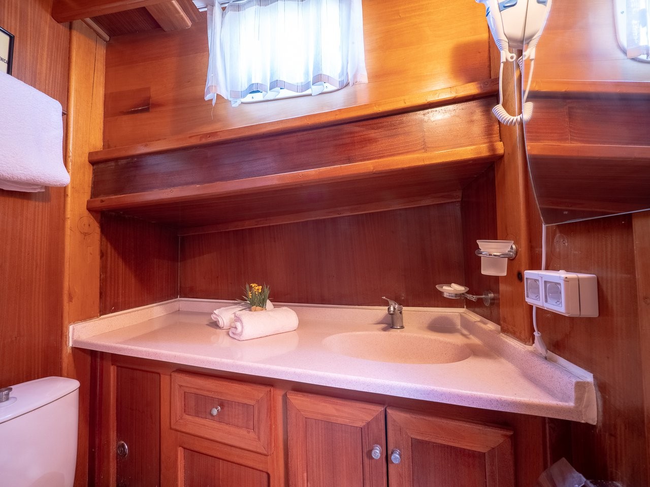 Sole, Sole | Yachtcharter Kroatien