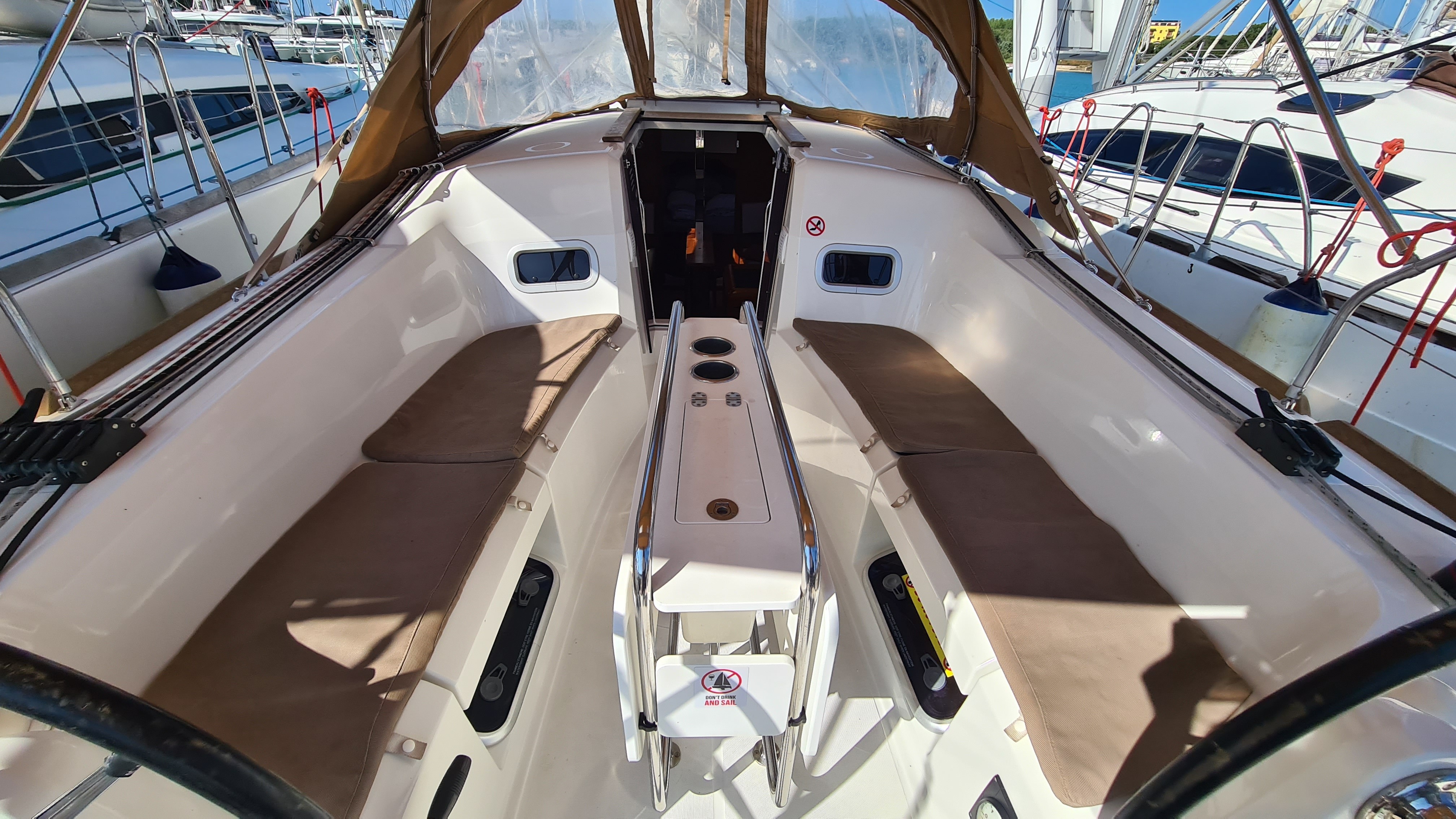 Sun Odyssey 349, LAPWING | Yacht Charter Croatia