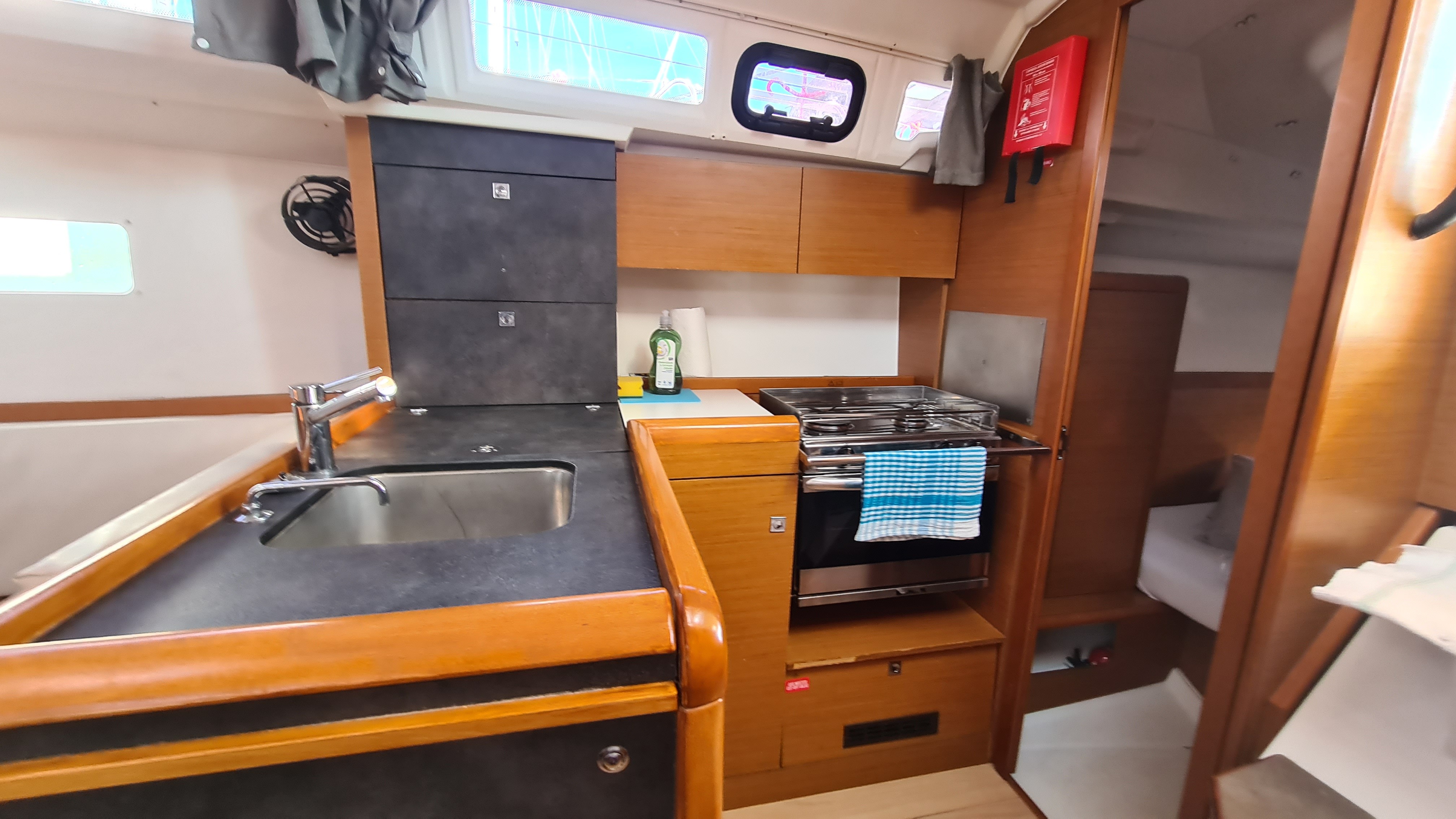 Sun Odyssey 349, LAPWING | Yacht Charter Croatia