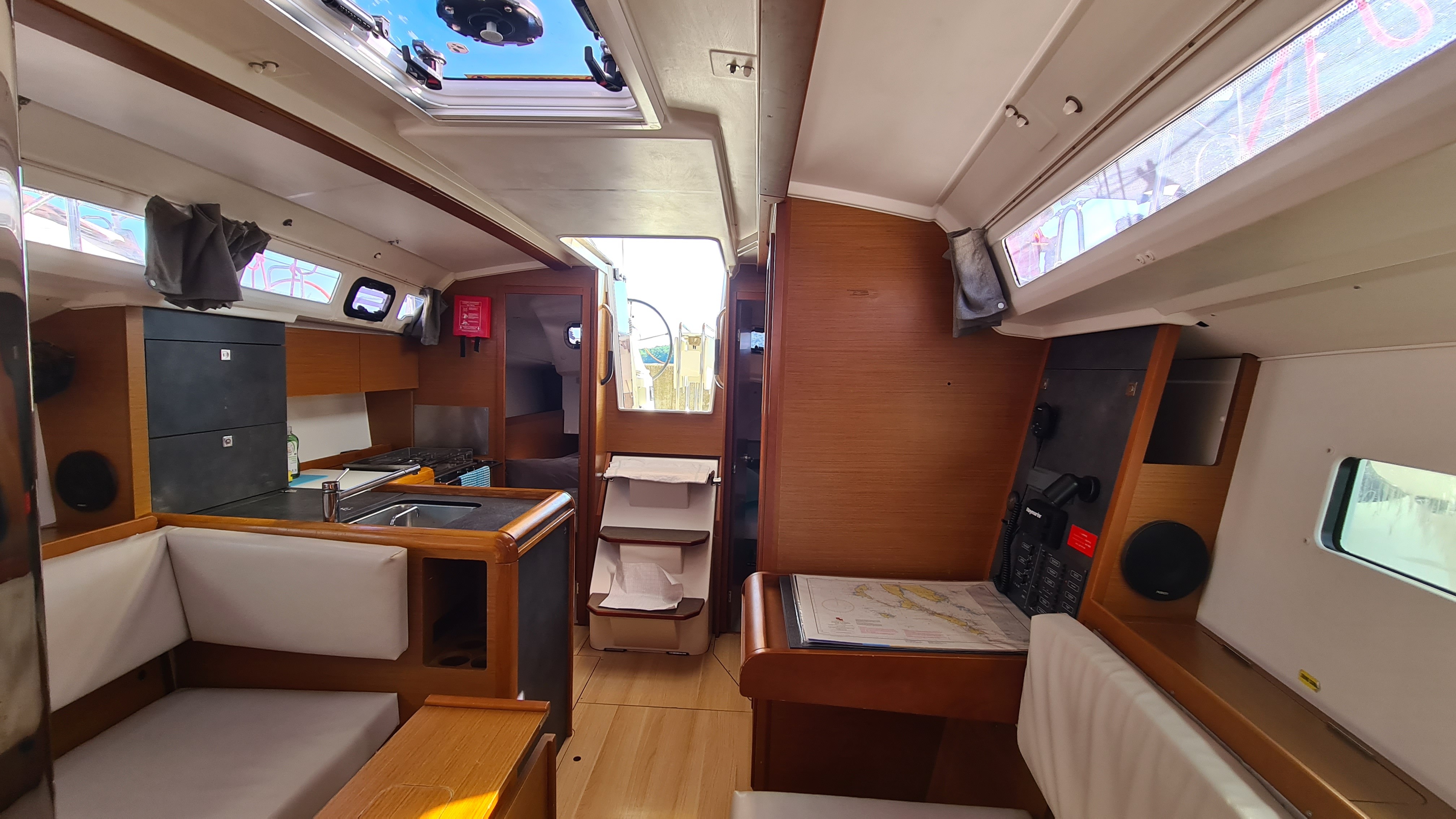 Sun Odyssey 349, LAPWING | Yacht Charter Croatia