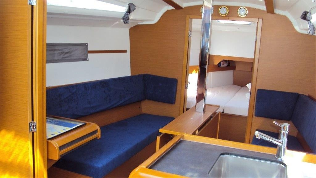Sun Odyssey 349, Gemma | Yacht Charter Croatia