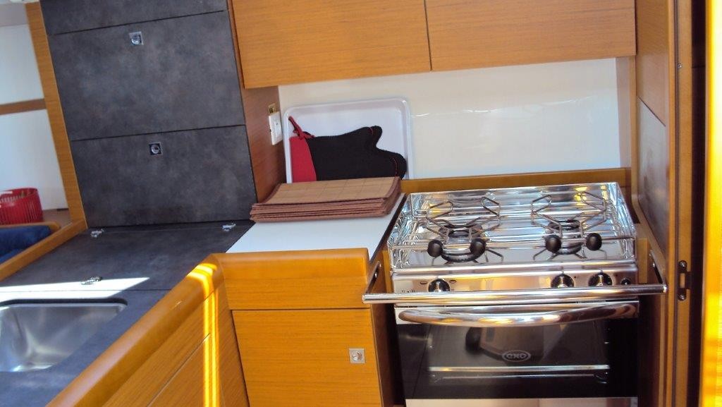 Sun Odyssey 349, Gemma | Yacht Charter Croatia