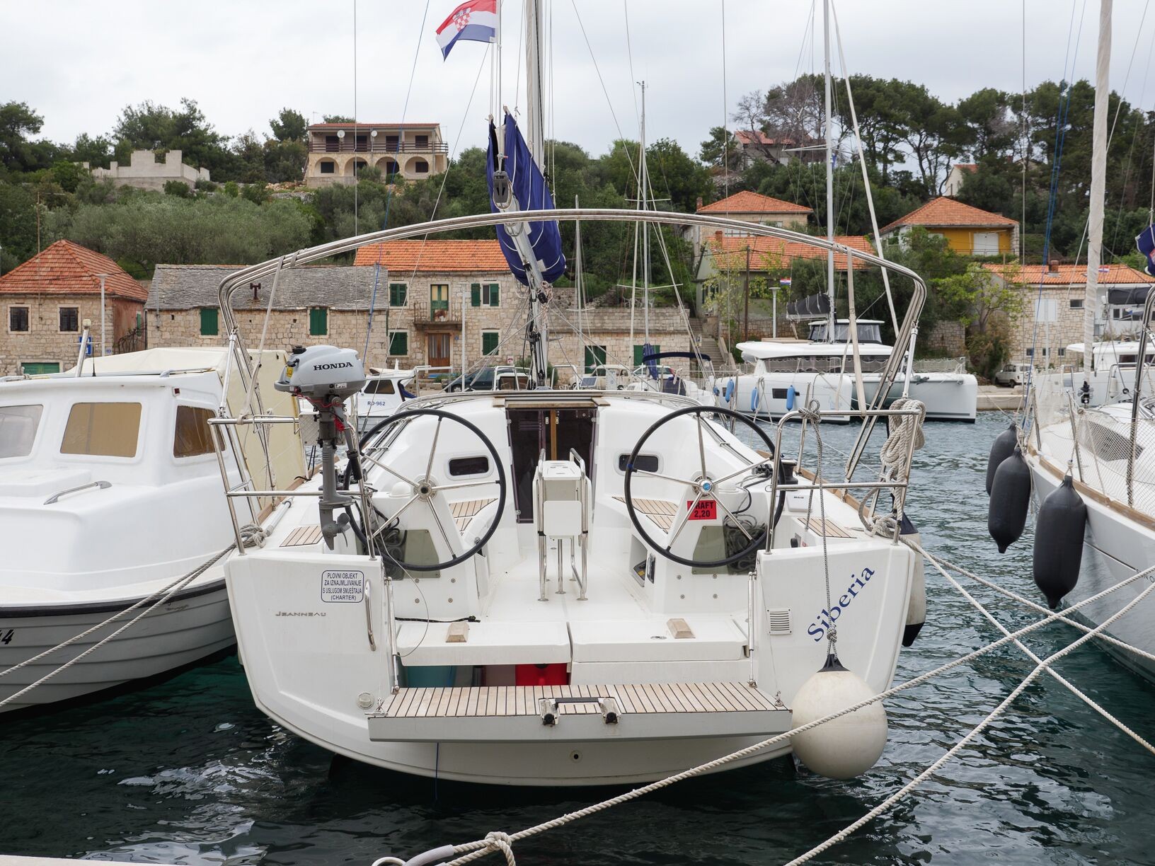Sun Odyssey 349, Siberia | Yacht Charter Croatia