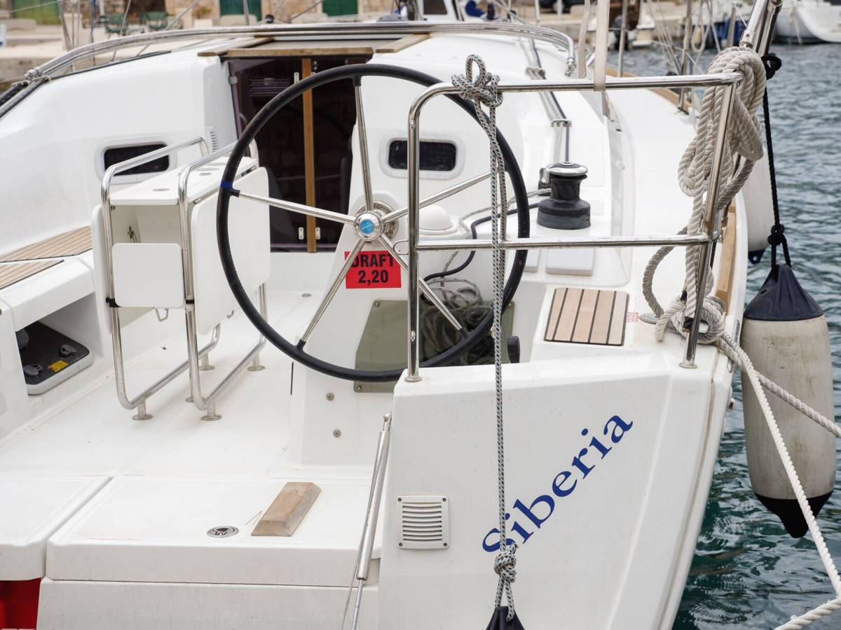Sun Odyssey 349, Siberia | Yacht Charter Croatia