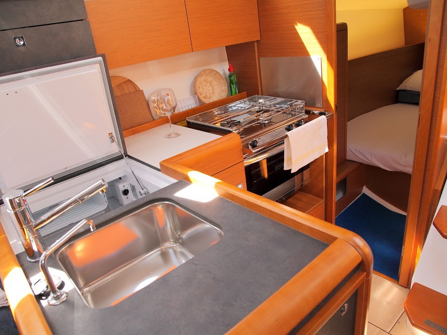 Sun Odyssey 349, Siberia | Yacht Charter Croatia