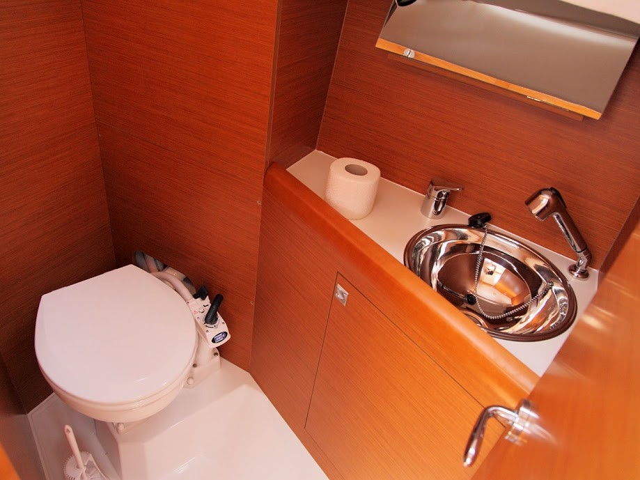 Sun Odyssey 349, Siberia | Yacht Charter Croatia