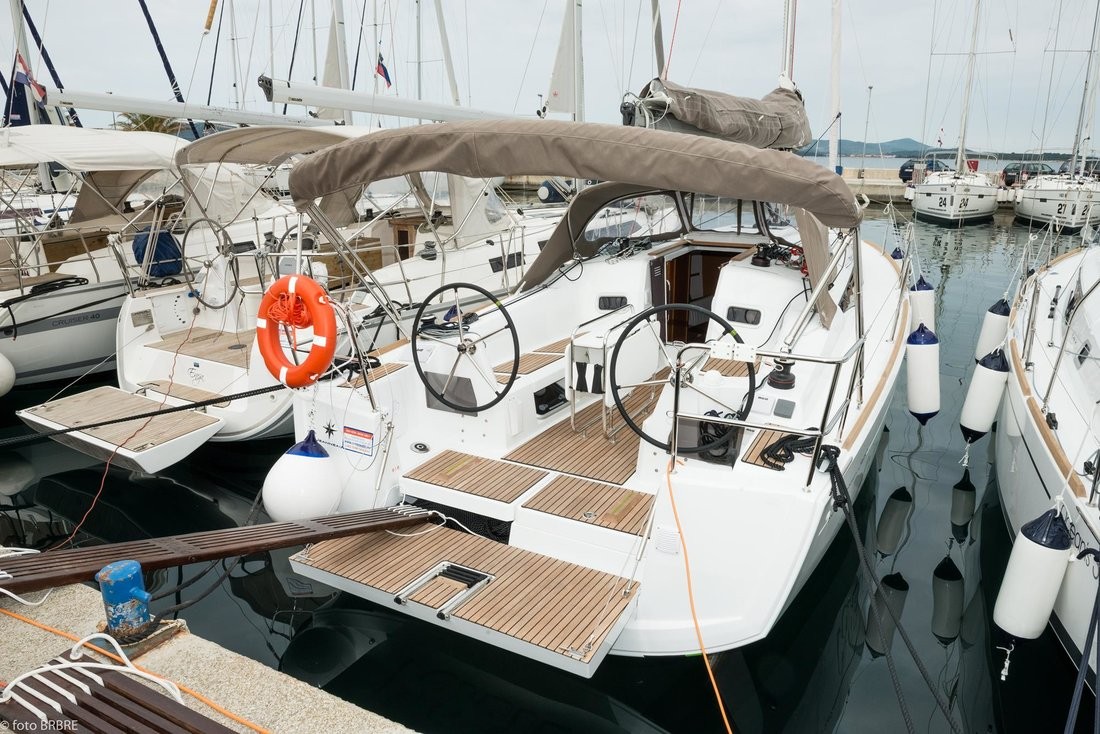 Sun Odyssey 349, Popeye | Yacht Charter Croatia