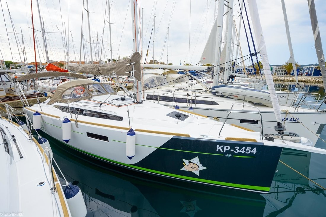 Sun Odyssey 349, Popeye | Yacht Charter Croatia