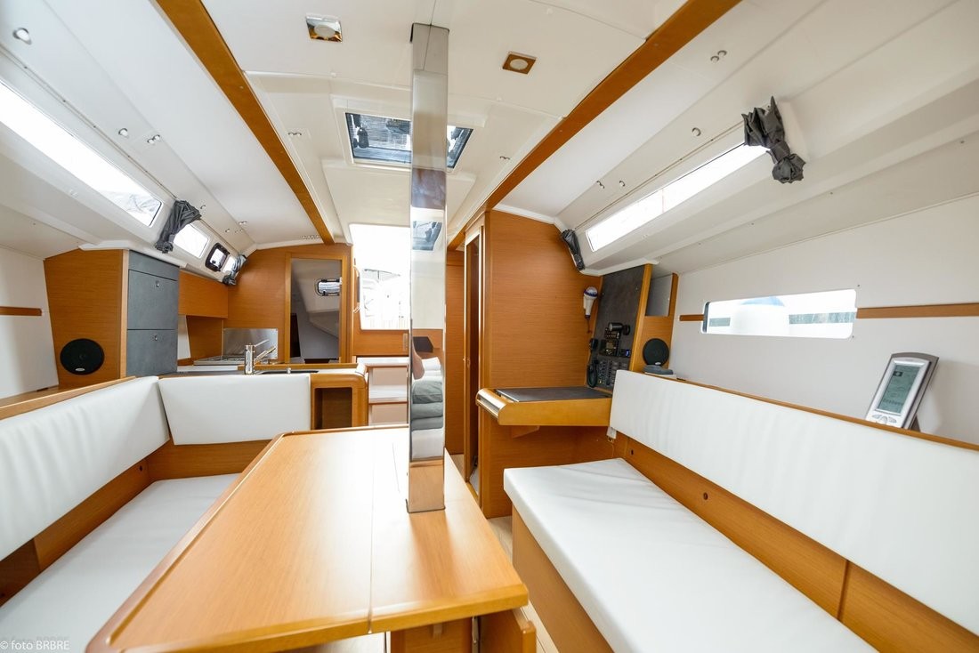 Sun Odyssey 349, Popeye | Yacht Charter Croatia