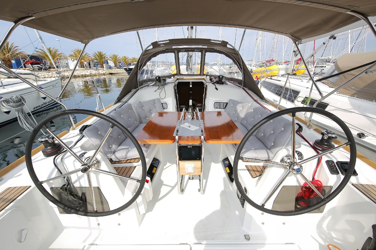 Sun Odyssey 349, Polly Fun | Yacht Charter Croatia