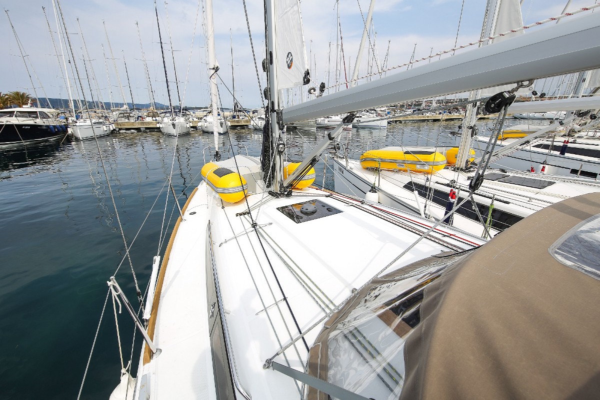 Sun Odyssey 349, Polly Fun | Yacht Charter Croatia