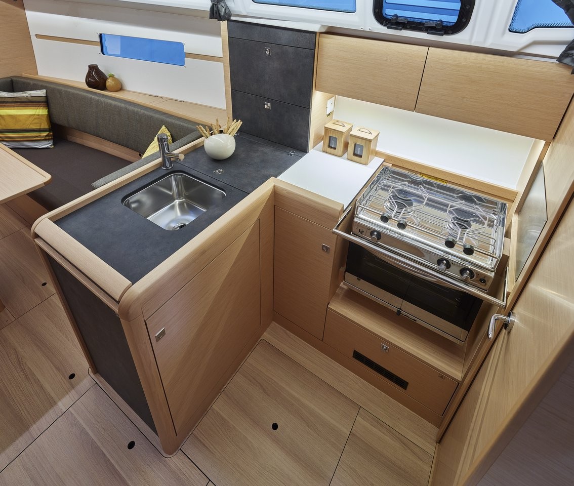 Sun Odyssey 349, Ana | Yacht Charter Croatia