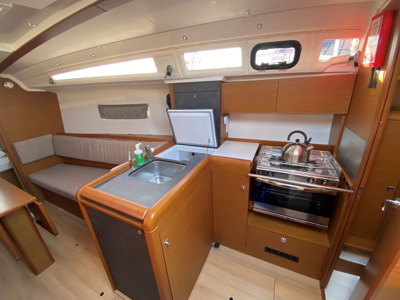 Sun Odyssey 349, petit elli | Yacht Charter Croatia