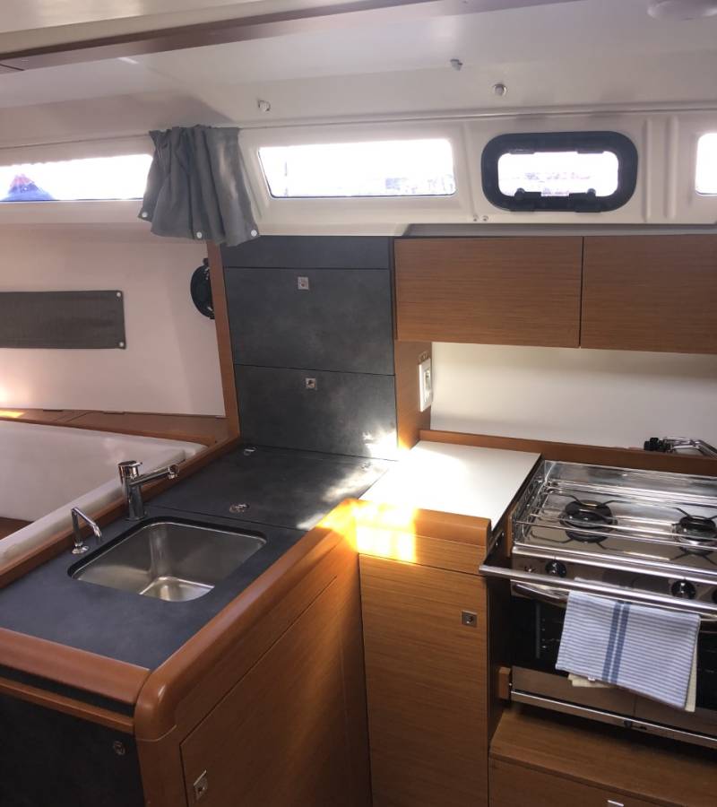 Sun Odyssey 349, Nara | Yacht Charter Croatia