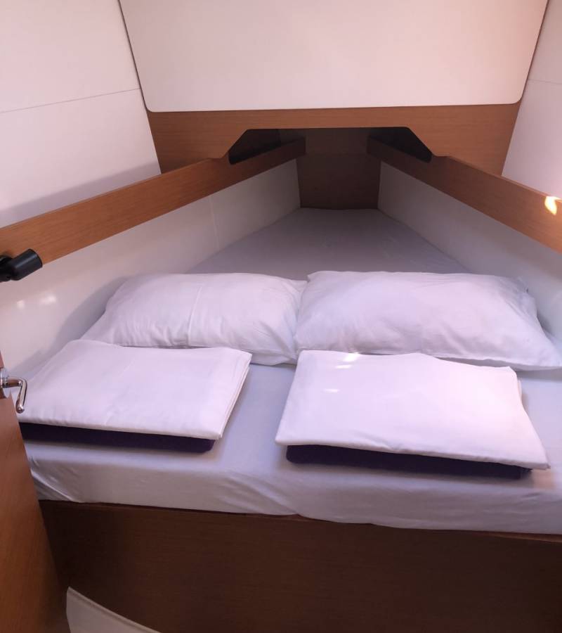 Sun Odyssey 349, Nara | Yacht Charter Croatia