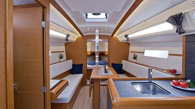 Sun Odyssey 349, SheShe | Yacht Charter Croatia