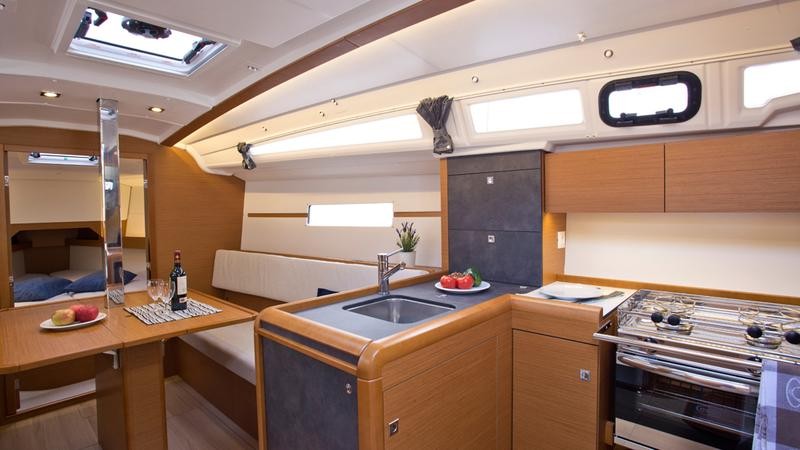 Sun Odyssey 349, SheShe | Yacht Charter Croatia