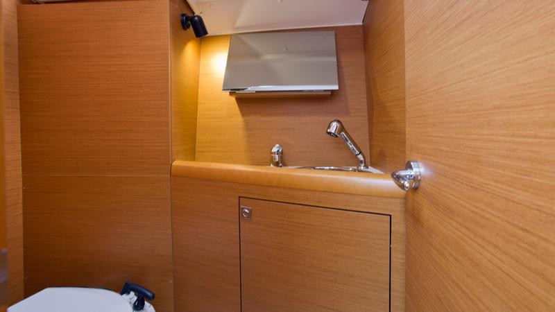 Sun Odyssey 349, SheShe | Yacht Charter Croatia