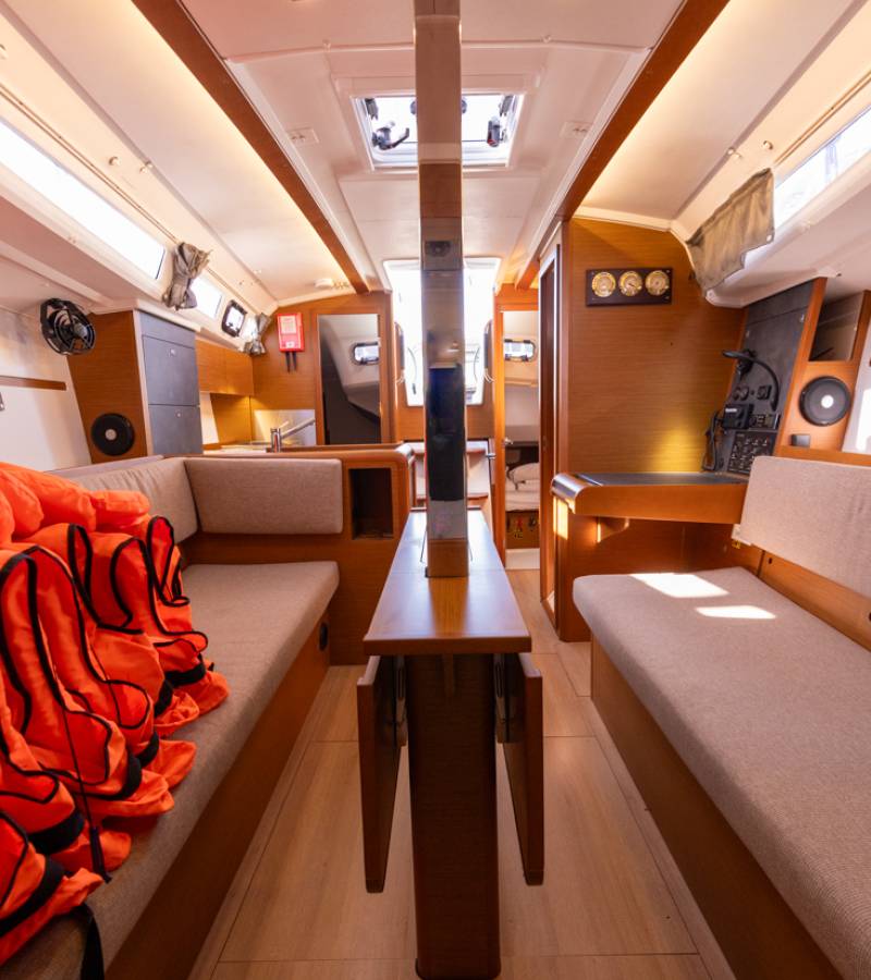 Sun Odyssey 349, Zatara | Yacht Charter Croatia