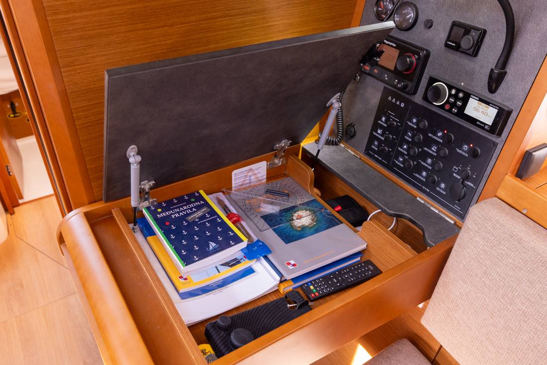 Sun Odyssey 349, Zatara | Yacht Charter Croatia