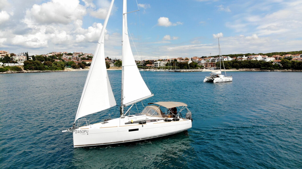 Sun Odyssey 349, Marie | Yacht Charter Croatia