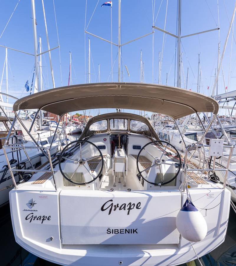 Sun Odyssey 349, Grape | Yacht Charter Croatia