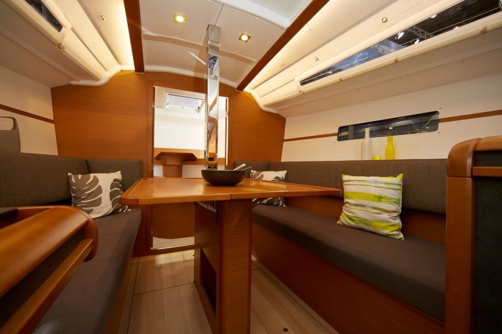 Sun Odyssey 349, Grape | Yacht Charter Croatia