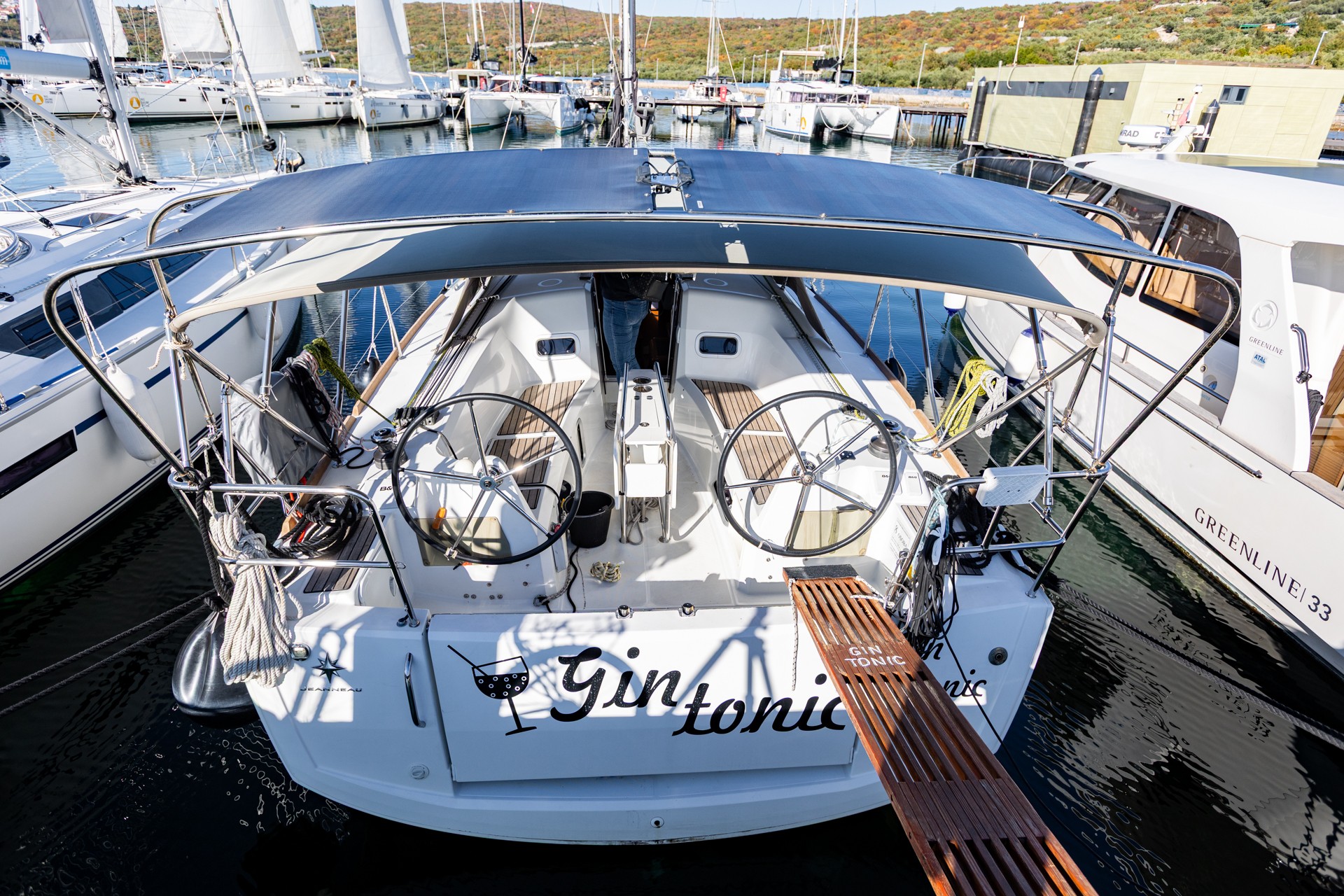 Sun Odyssey 349, Gin Tonic | Yacht Charter Croatia