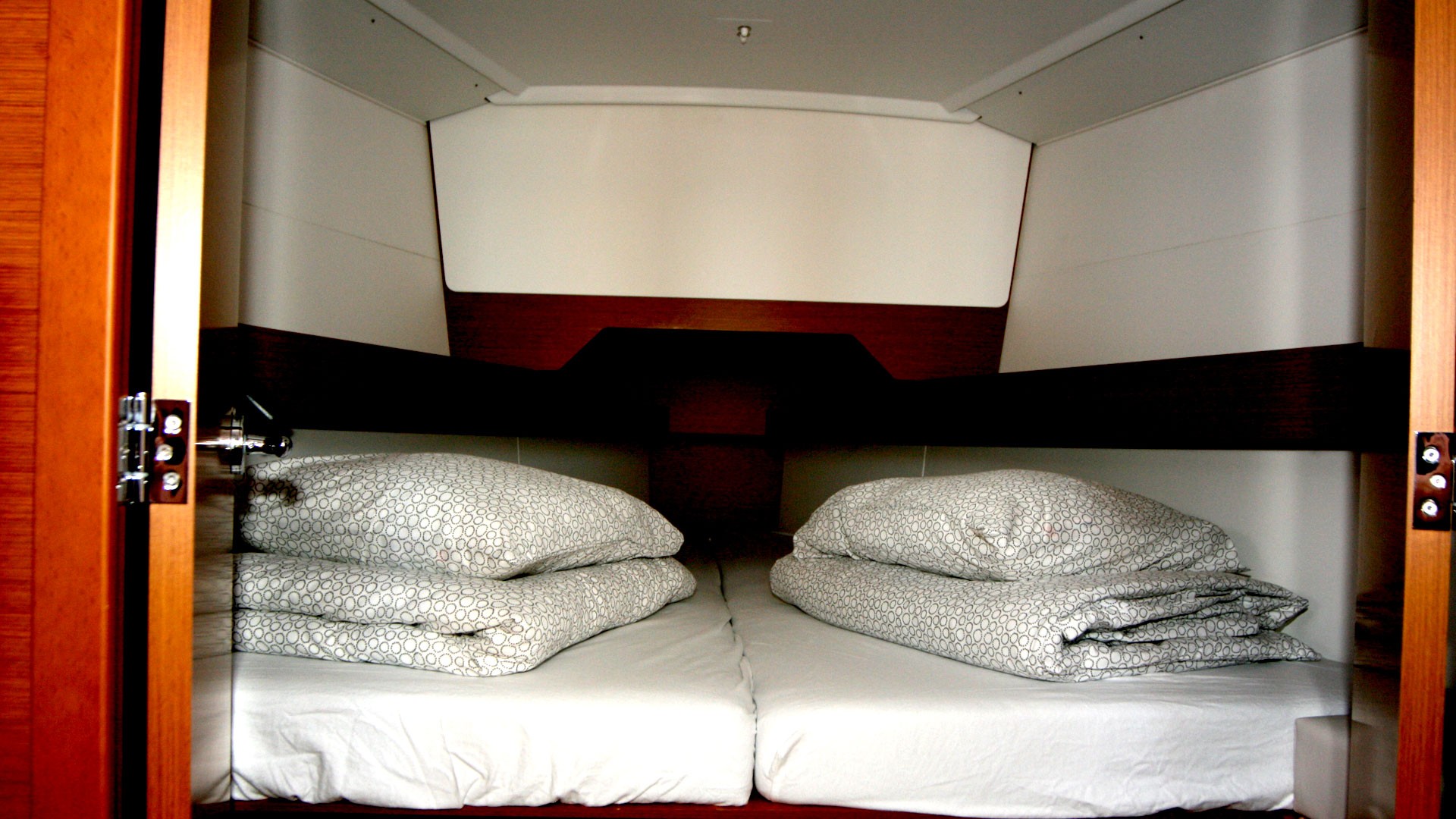 Sun Odyssey 349, Antonija | Yacht Charter Croatia