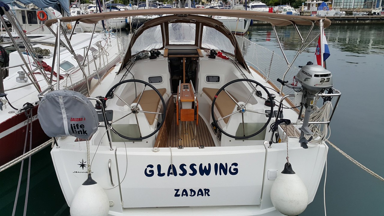 Sun Odyssey 349, Glasswing | Yacht Charter Croatia