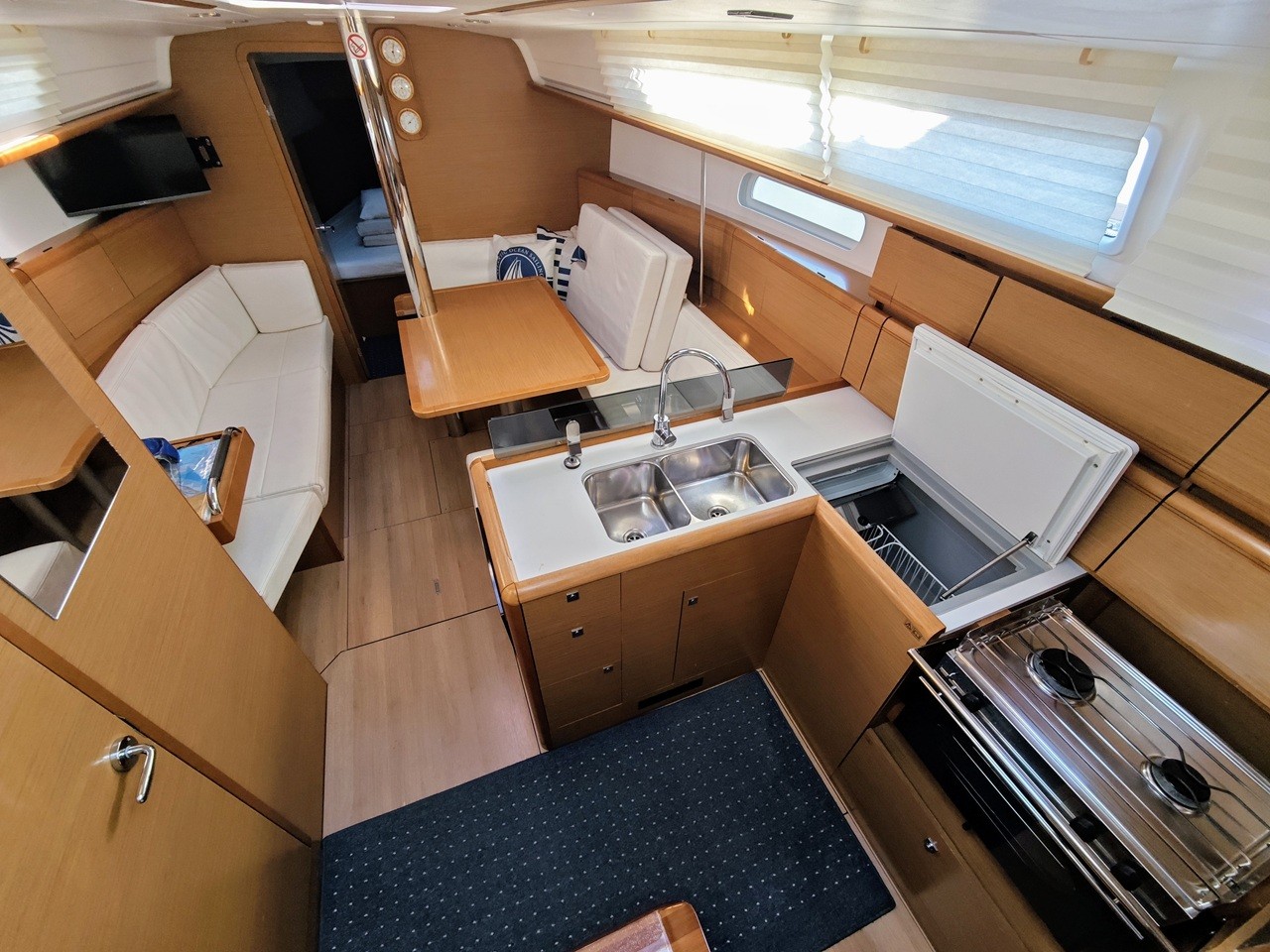Sun Odyssey 379, Soprano | Yacht Charter Croatia