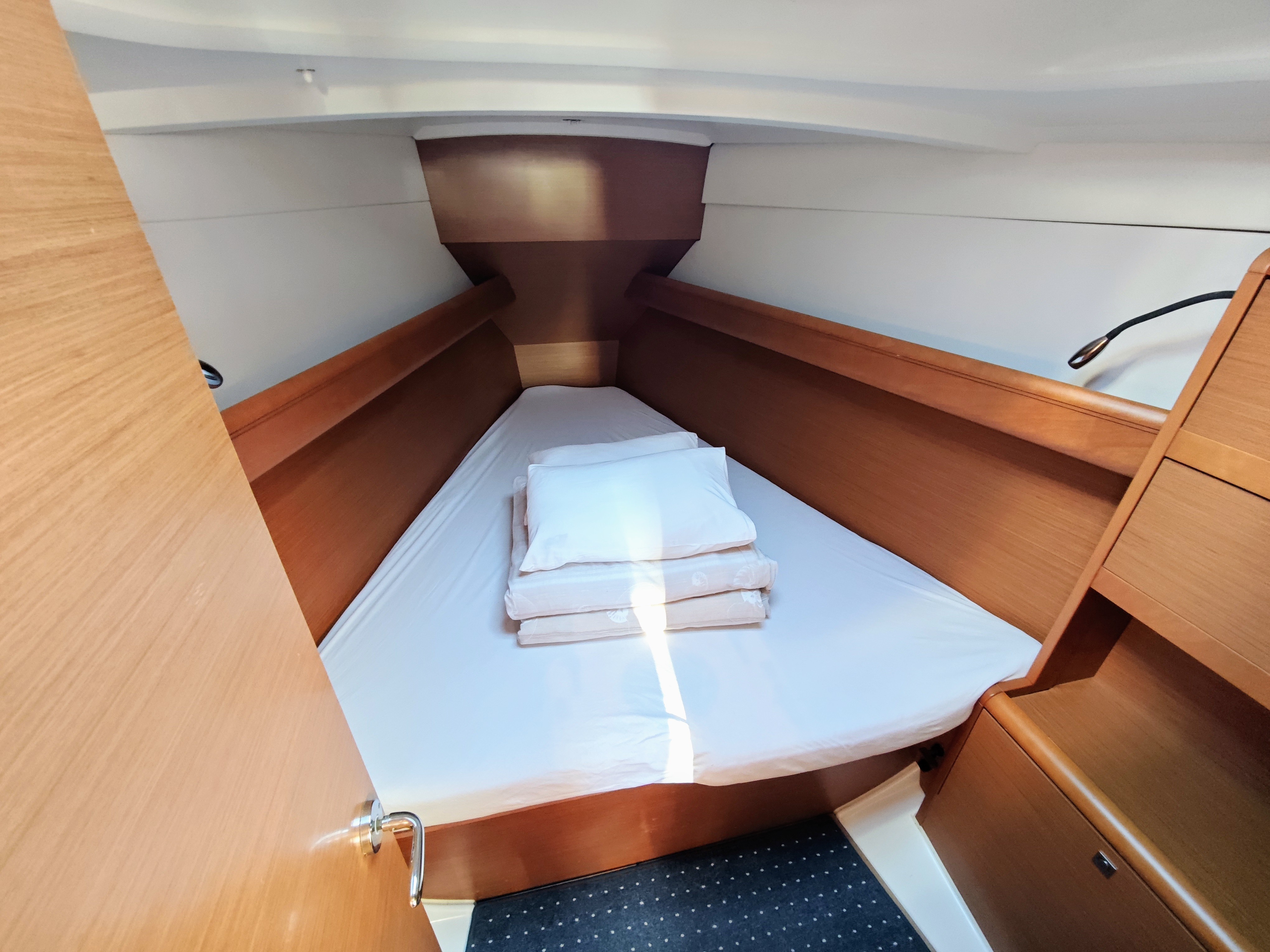 Sun Odyssey 379, Soprano | Yacht Charter Croatia