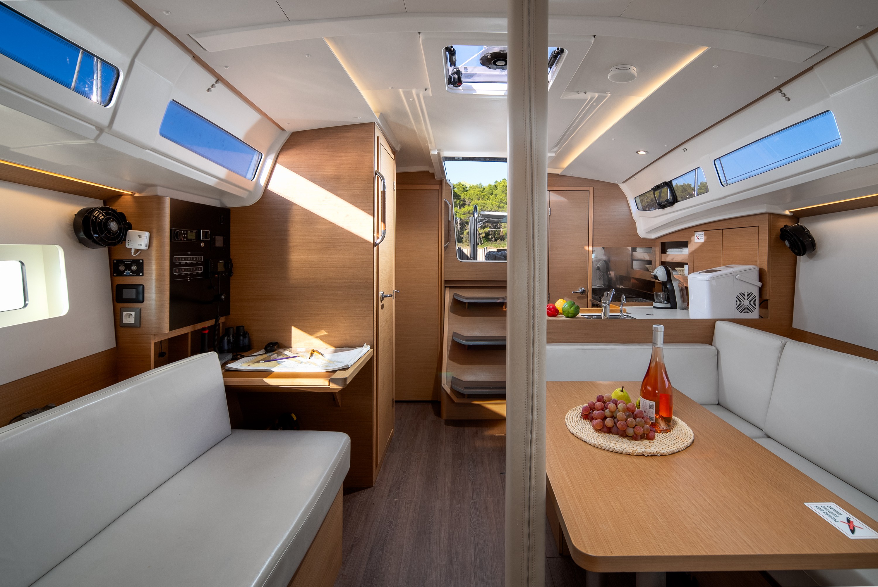 Sun Odyssey 380, Nala | Noleggio di Yacht Croazia