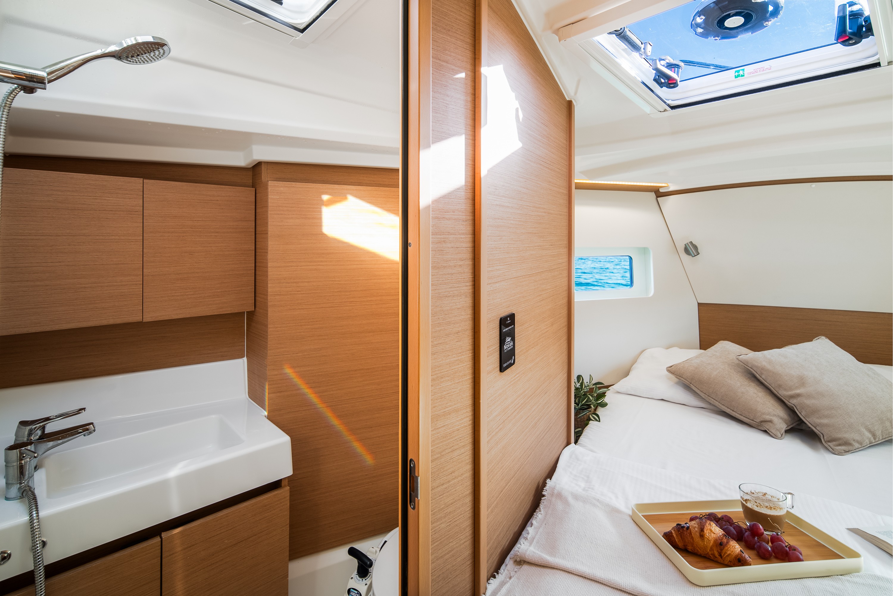 Sun Odyssey 380, Nala | Noleggio di Yacht Croazia