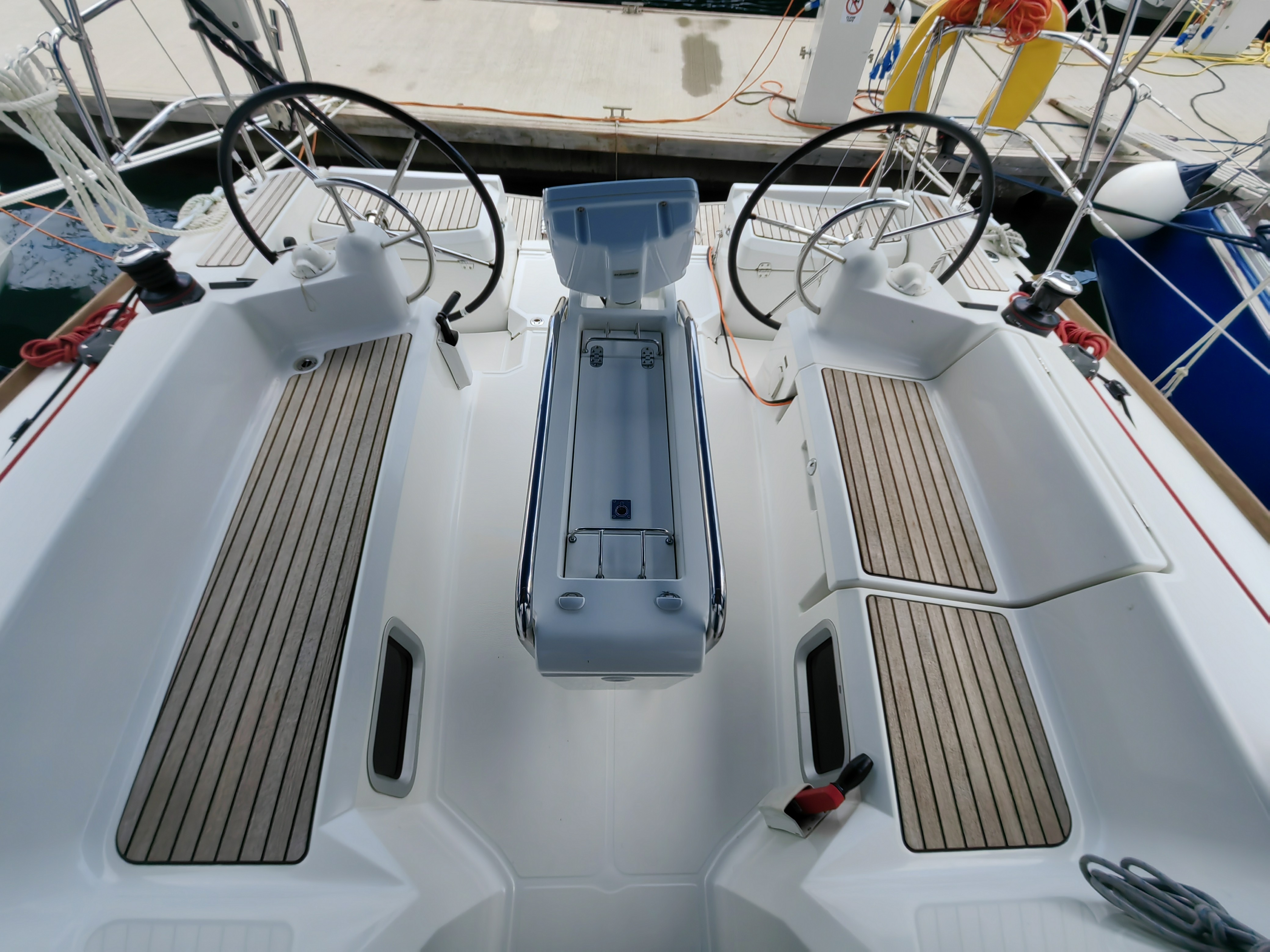 Sun Odyssey 389, Islanders | Yacht Charter Croatia