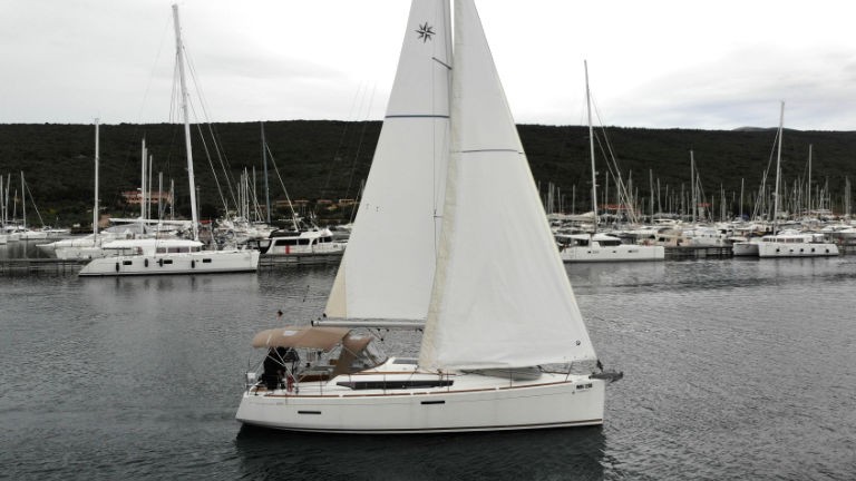 Sun Odyssey 389, Tara | Yacht Charter Croatia