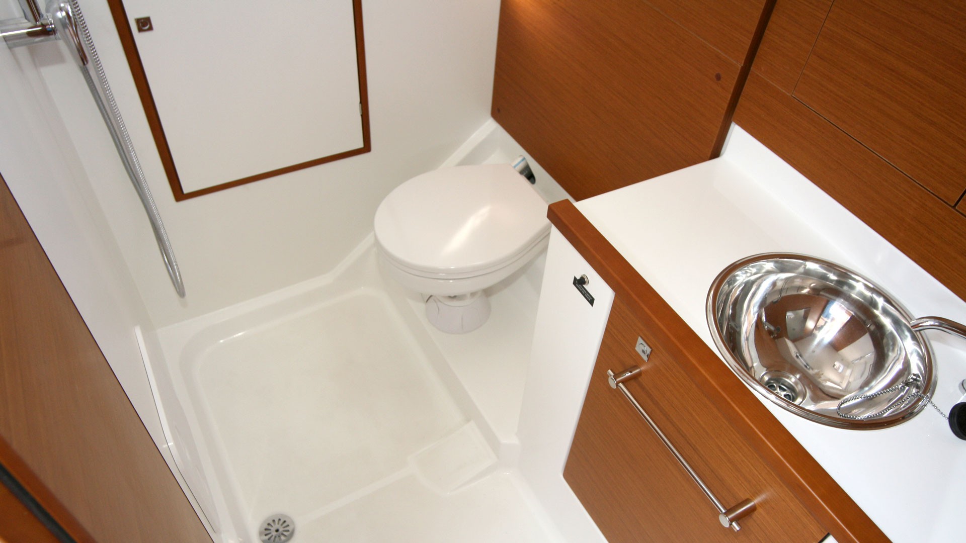 Sun Odyssey 389, Tara | Yacht Charter Croatia