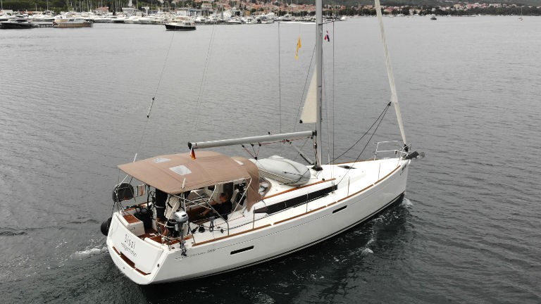 Sun Odyssey 389, Sissi | Yacht Charter Croatia
