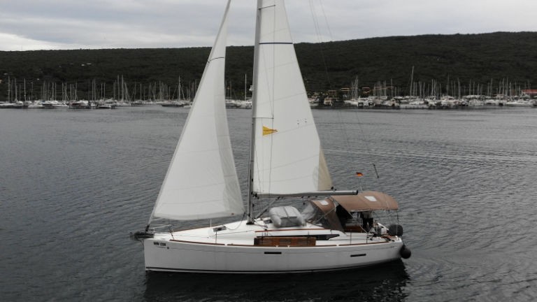 Sun Odyssey 389, Sissi | Yacht Charter Croatia