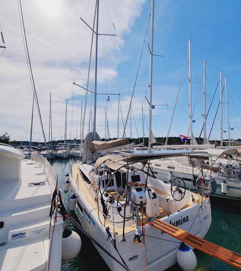Sun Odyssey 410, Kalumina | Noleggio di Yacht Croazia