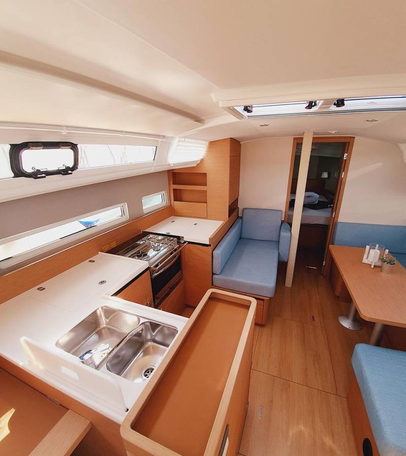 Sun Odyssey 410, Kalumina | Noleggio di Yacht Croazia