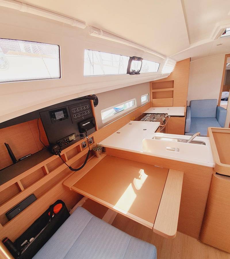 Sun Odyssey 410, Kalumina | Noleggio di Yacht Croazia