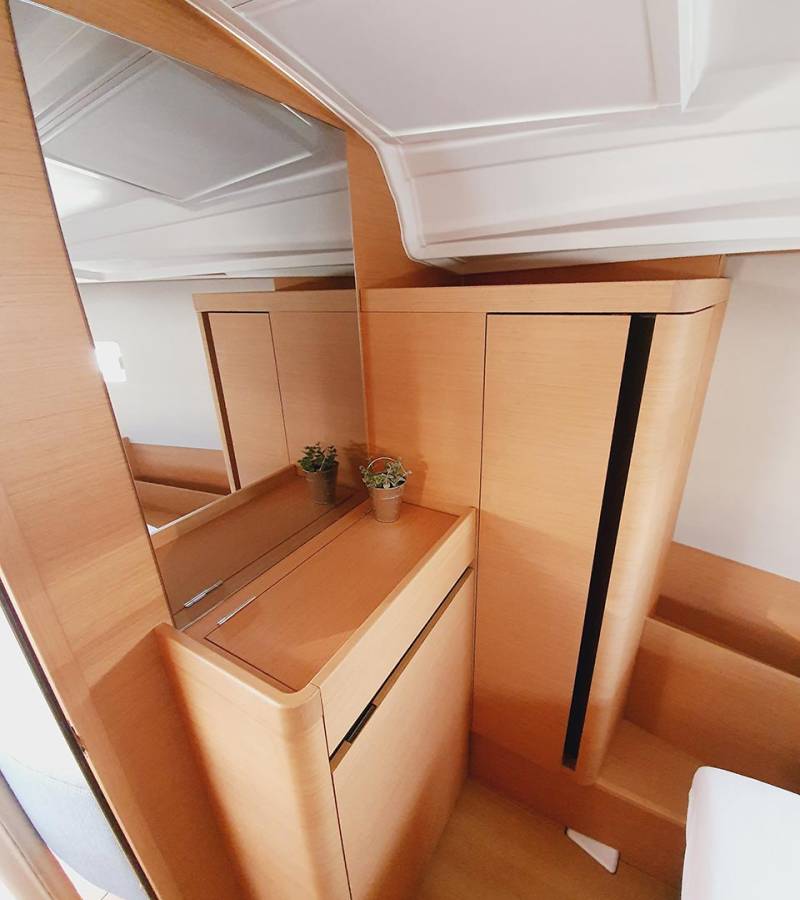 Sun Odyssey 410, Kalumina | Noleggio di Yacht Croazia