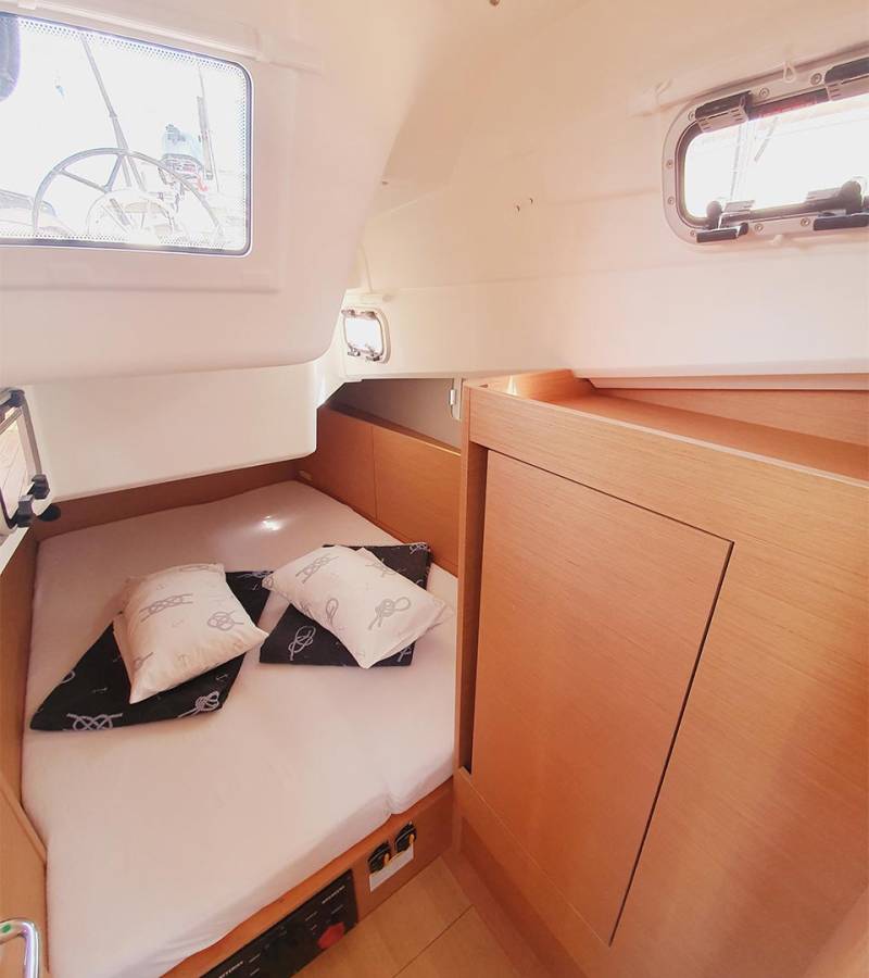 Sun Odyssey 410, Kalumina | Noleggio di Yacht Croazia