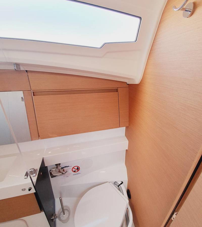 Sun Odyssey 410, Kalumina | Noleggio di Yacht Croazia