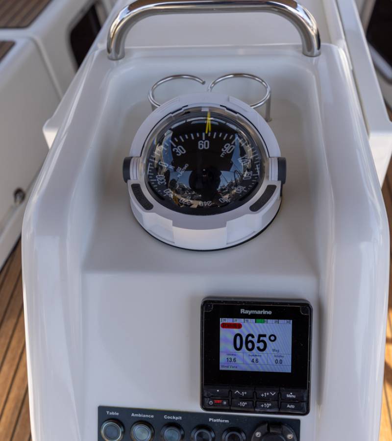 Sun Odyssey 410, Lumina | Yacht Charter Croatia