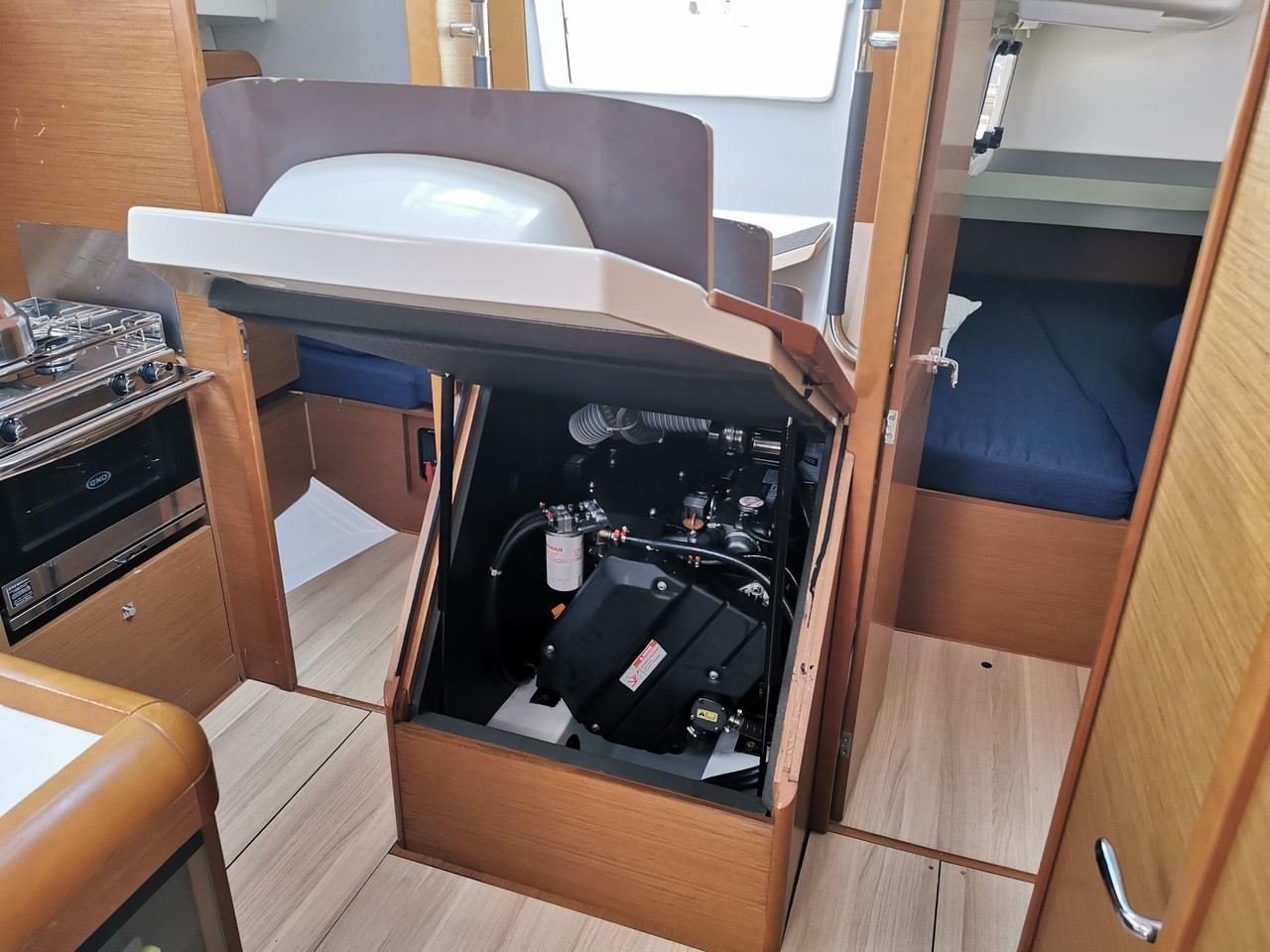 Sun Odyssey 419, Star Gazer | Yacht Charter Croatia