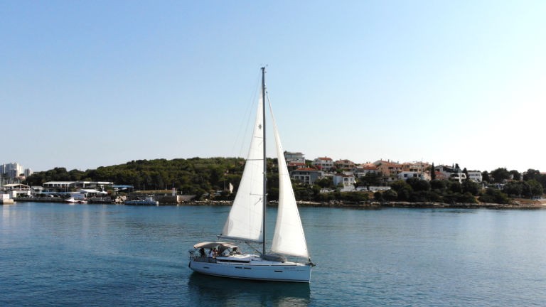 Sun Odyssey 419, Mira | Yacht Charter Croatia