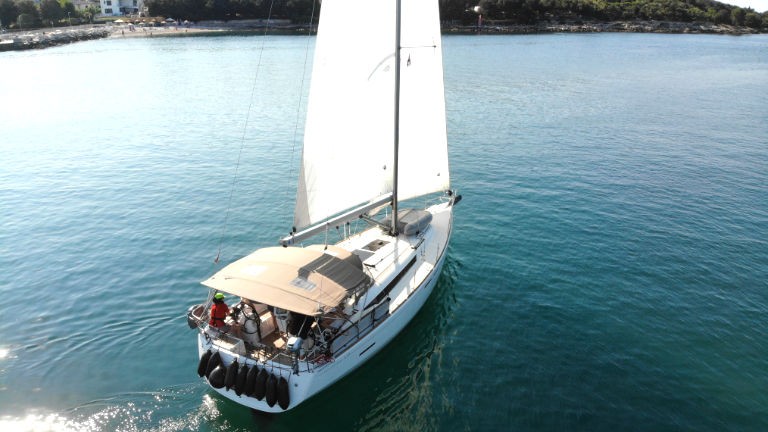 Sun Odyssey 419, Mira | Yacht Charter Croatia