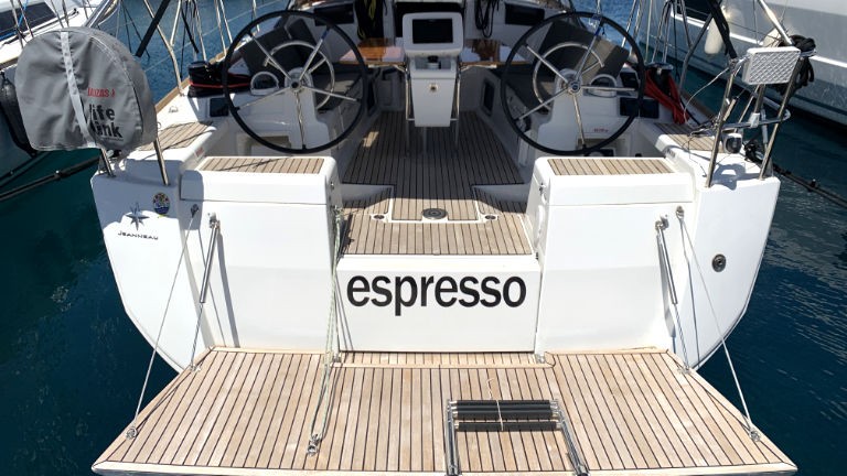 Sun Odyssey 419, Espresso | Yacht Charter Croatia